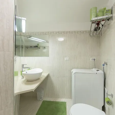 Aristovascio Appartement Napels