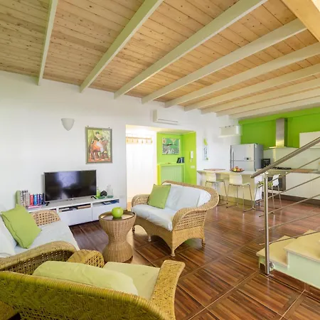 Aristovascio Appartement Napels